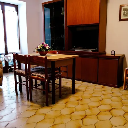 Lägenhet La Casa Dei Perci